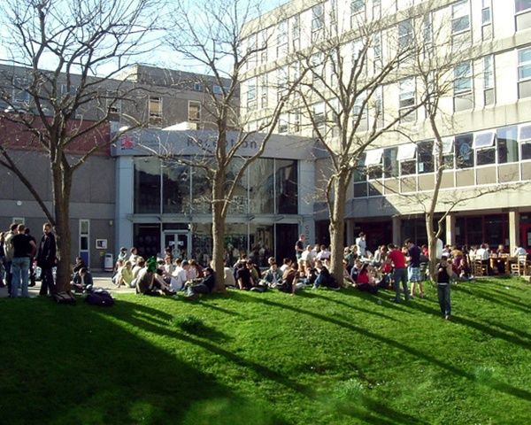 Bristol UWE close to student accommodation
