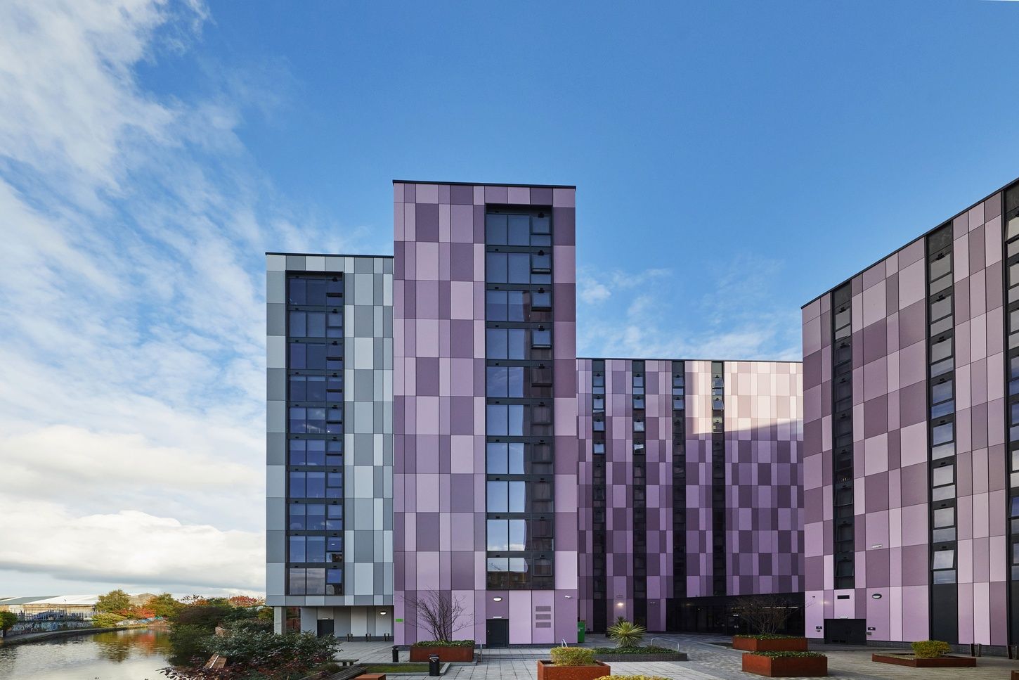 birm bag ext MG 5948 JJ 1446 web