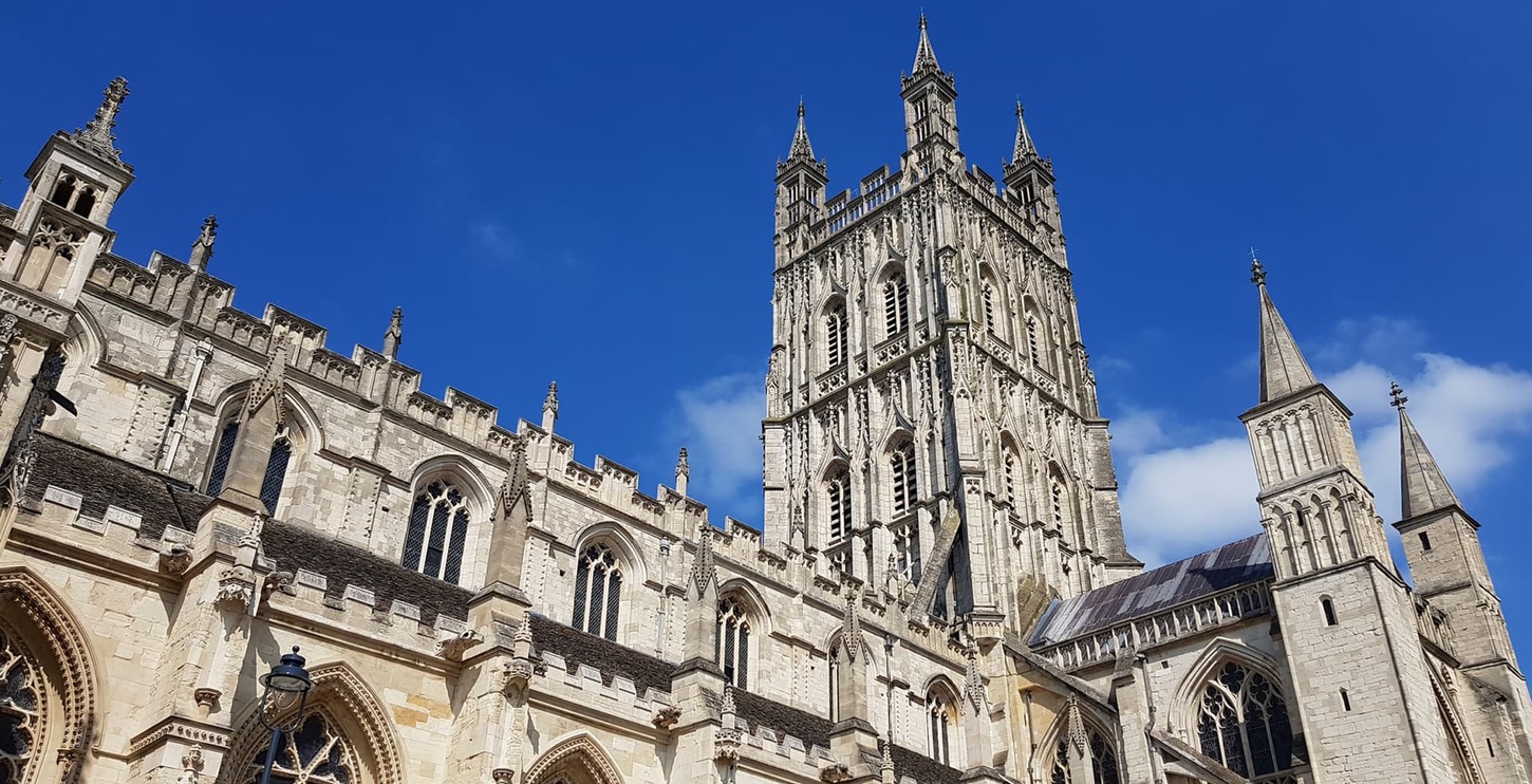gloucester cathedral in the sun