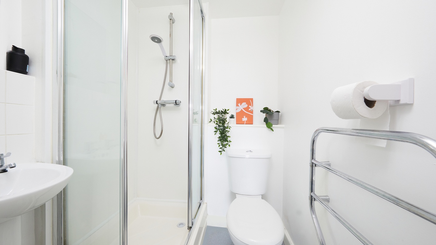 exeter bonhay ensuite r18 MG 9553 JJ RT web