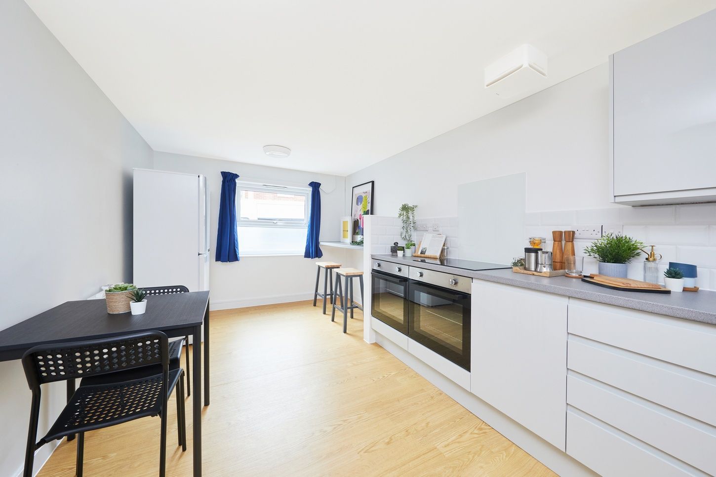 exeter bonhay shared kitchen18 MG 9540 JJ RT web 1