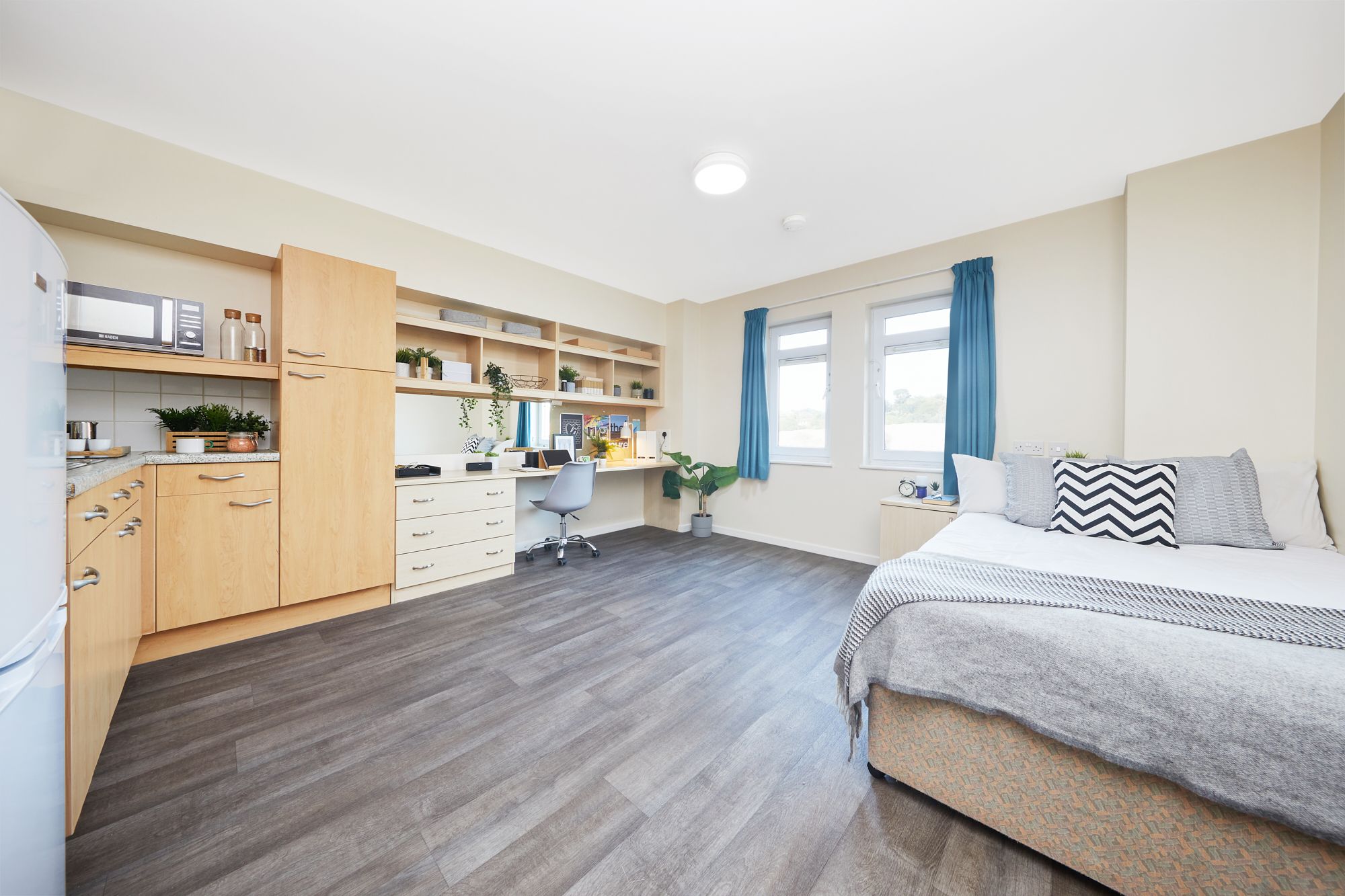 exeter king edward studio2 MG 9569 JJ RT web