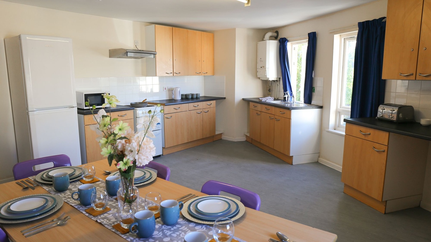 Kitchen at Shaftesbury Hall student accommodation in Cheltenham