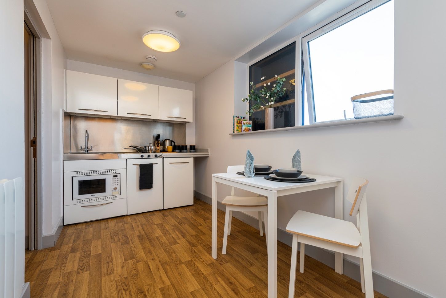 earlsdon street student accommodation portsmouth kitchen 2