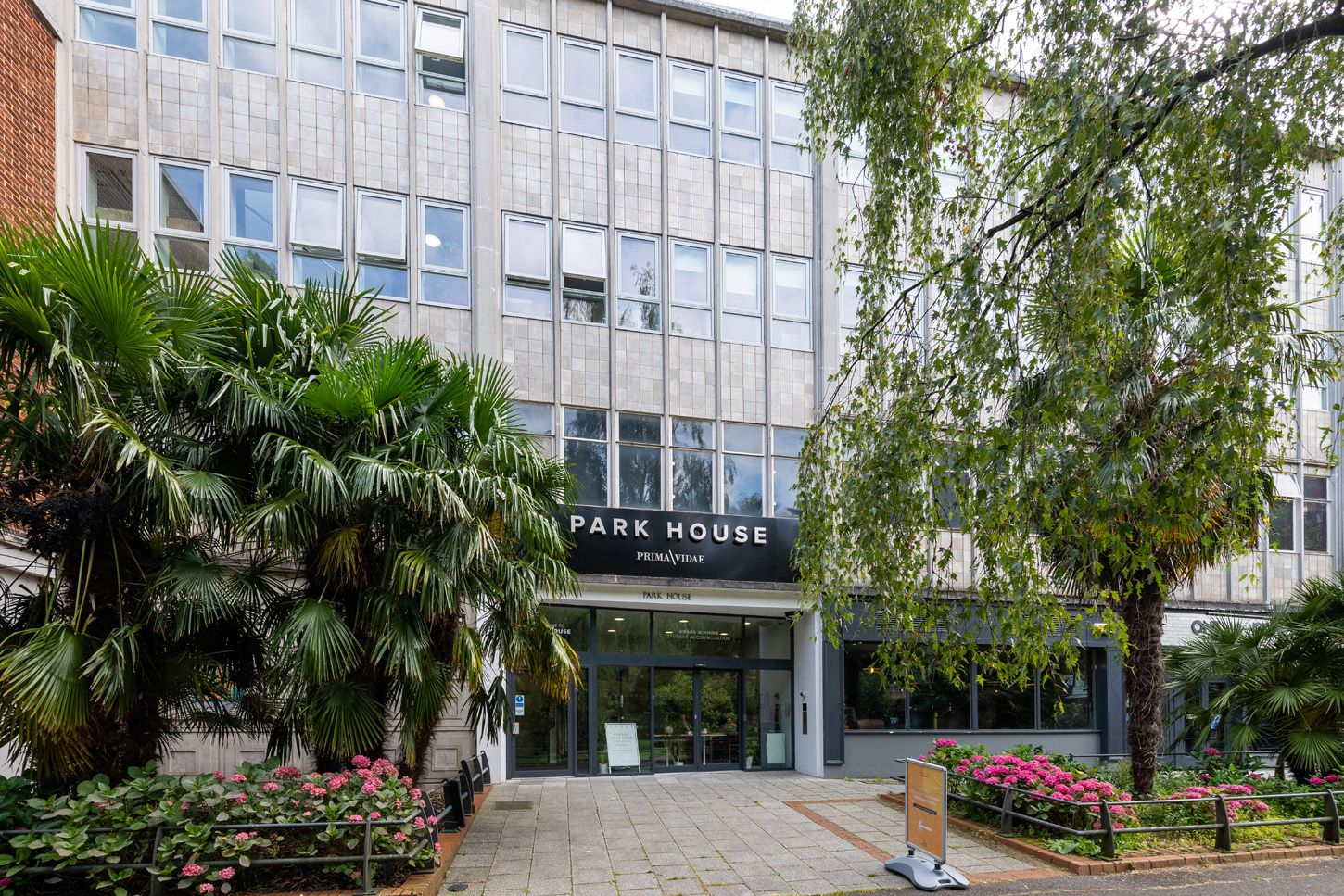 PAH Exterior PJSPhotography 16 08 21 DSC 1255