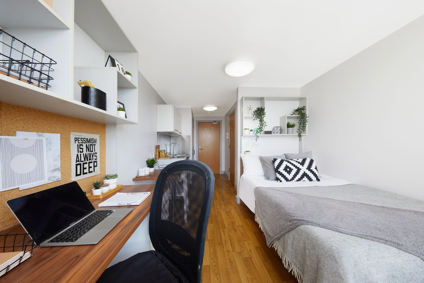 portsmouth earlsdon premium studio r307 IMG 7594 JJ RT web