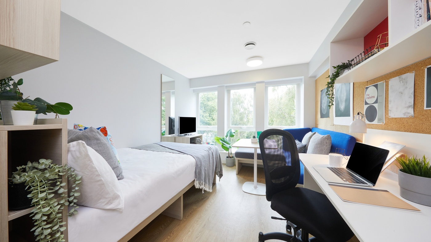 south park prem plus studio 225 MG 9316 JJ RT web