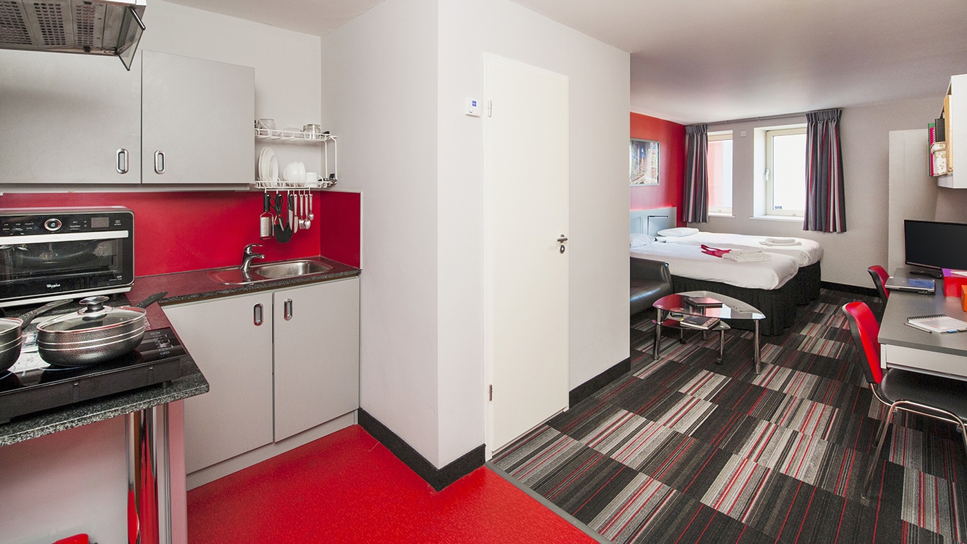 Twin Studio - Student Accommodation Coventry