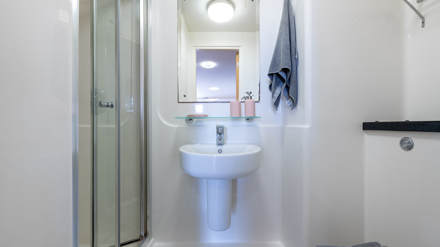 athena hall student accommodation ipswich double bedroom bathroom