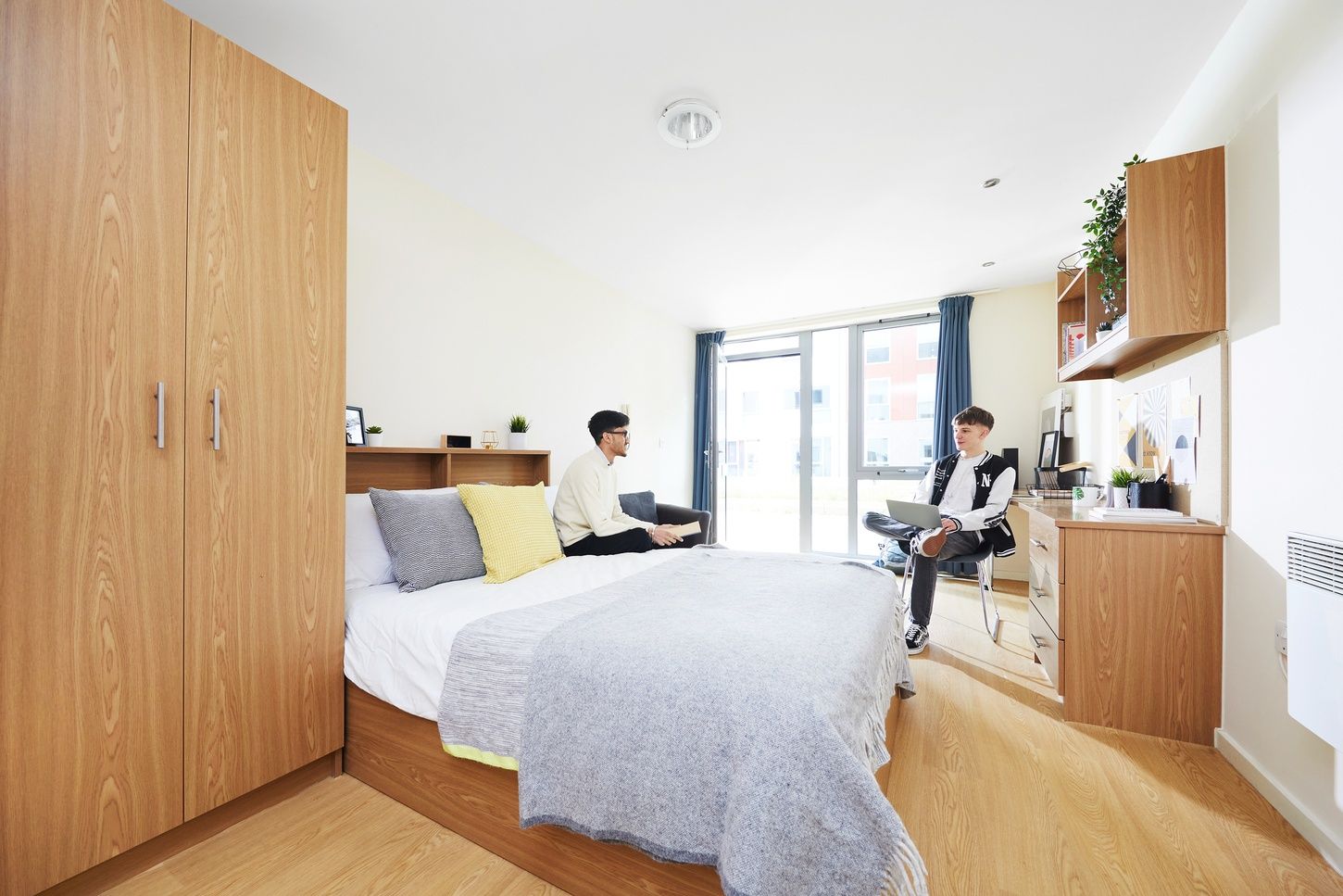 Ipswich Athena Students JJ IMG 7306 web