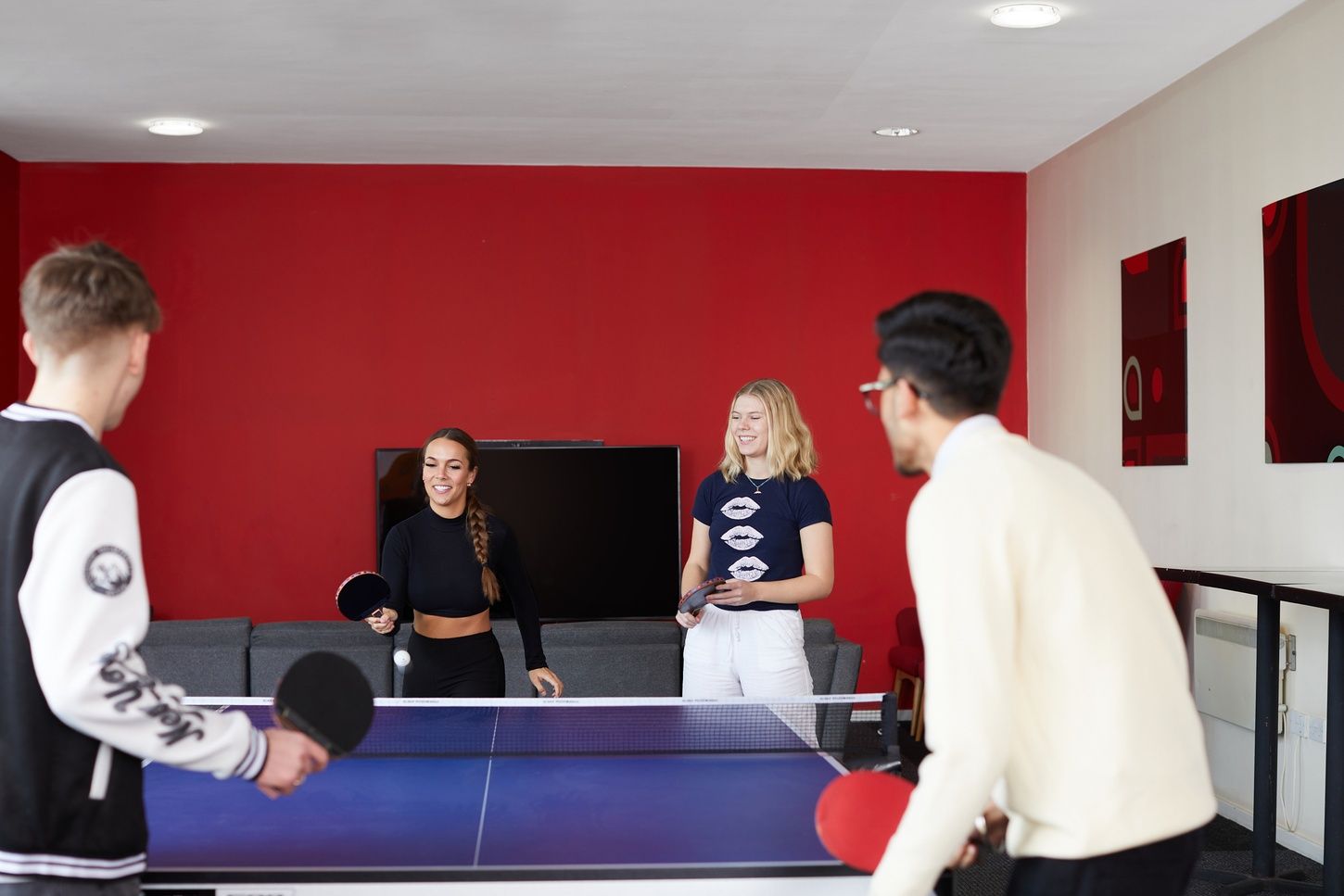 Ipswich Athena Students JJ MG 6815 web