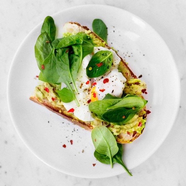 poached egg and avocado on toast
