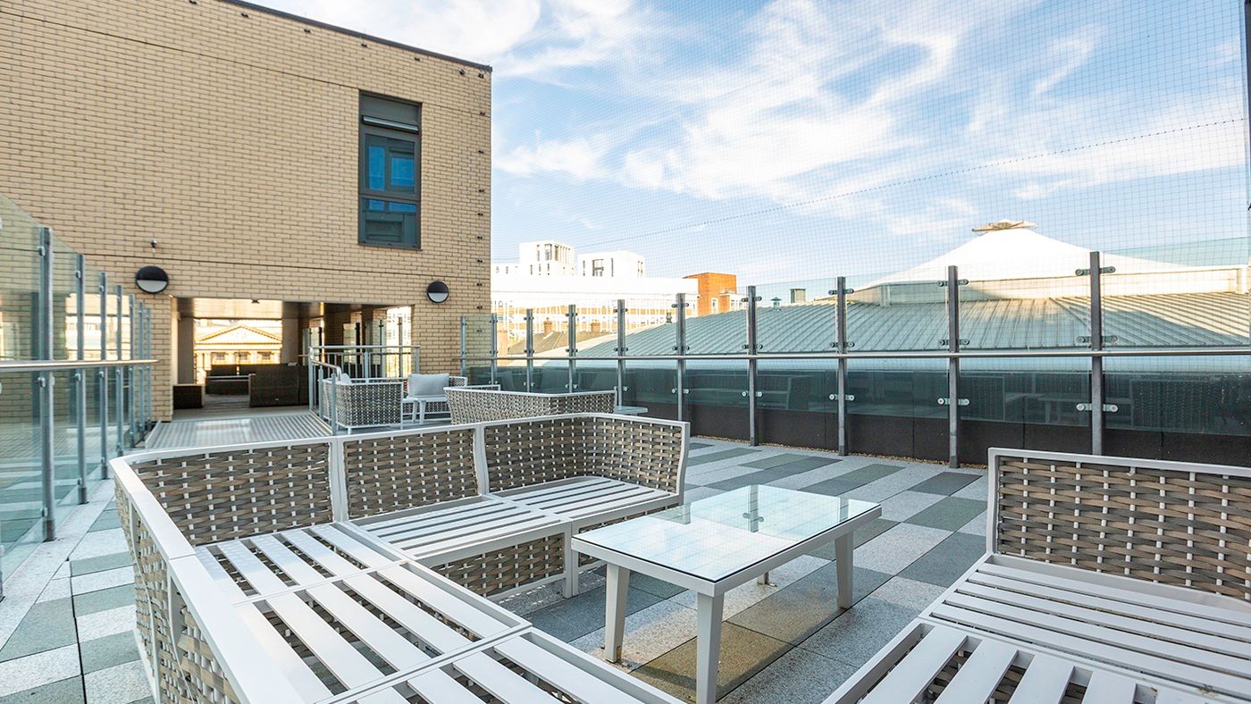 Roof Terrace 1450x800px