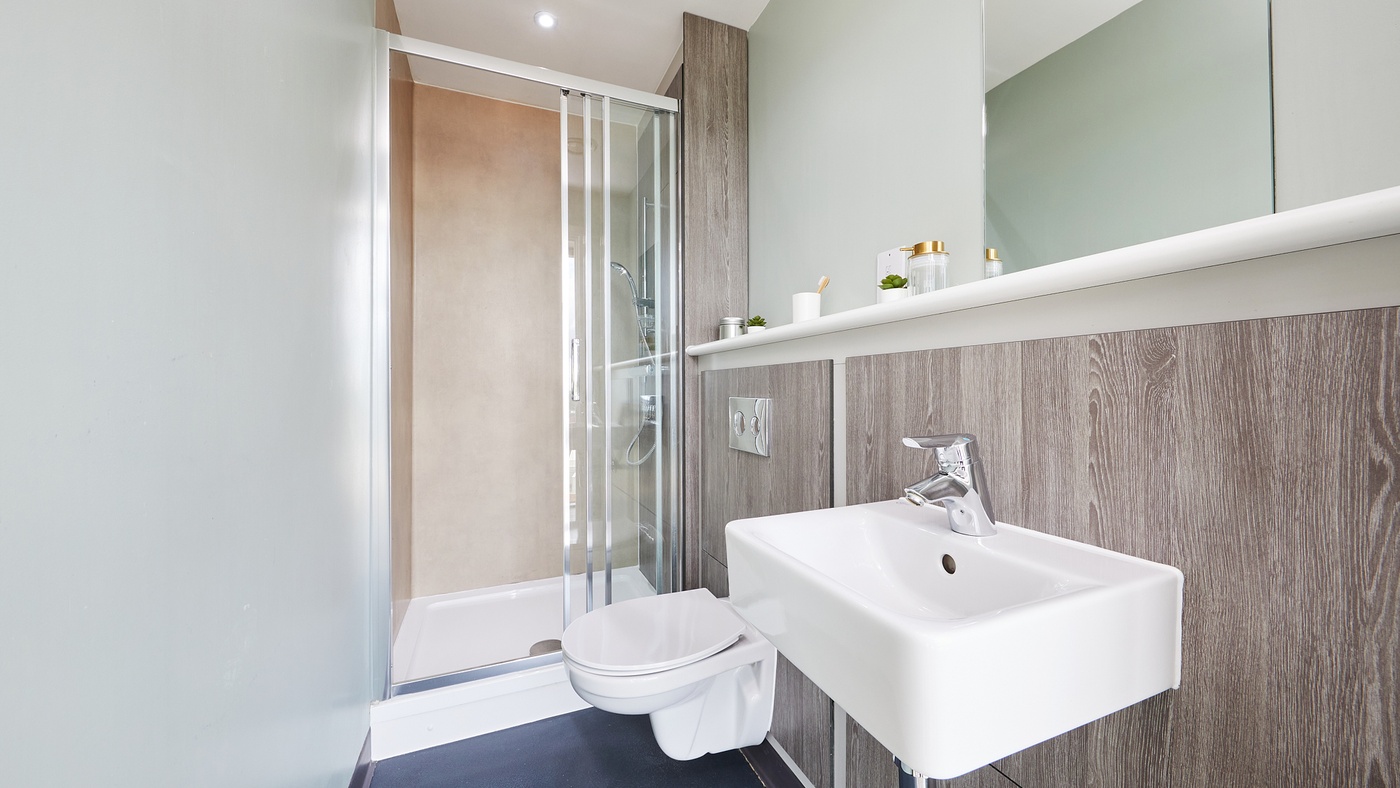 norwich crown Prem Studio Apt r834 MG 0376 JJ 1265 web