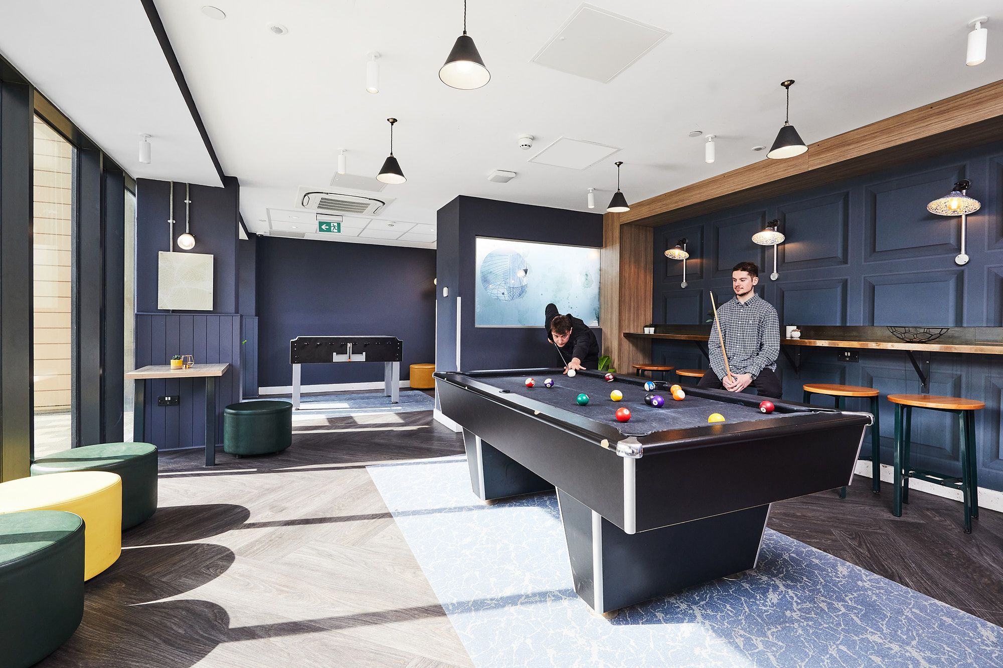 portsmouth CP lifestyle 1827 JJ 1208 web