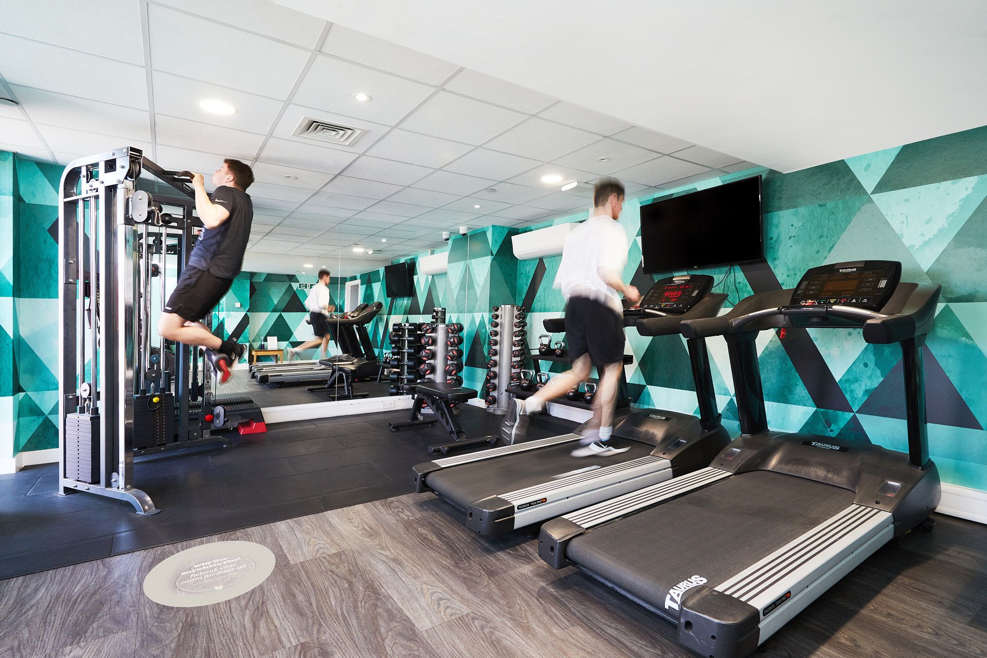 portsmouth CP lifestyle 1878 JJ 1215 web