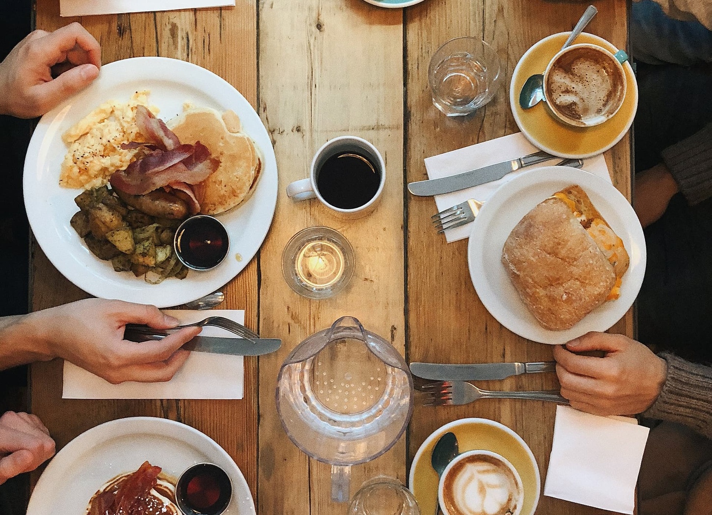 student cafe breakfast