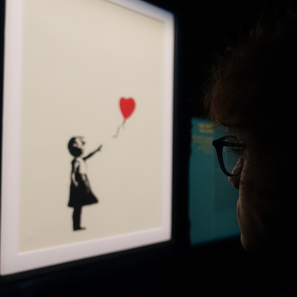 banksy print girl with balloon