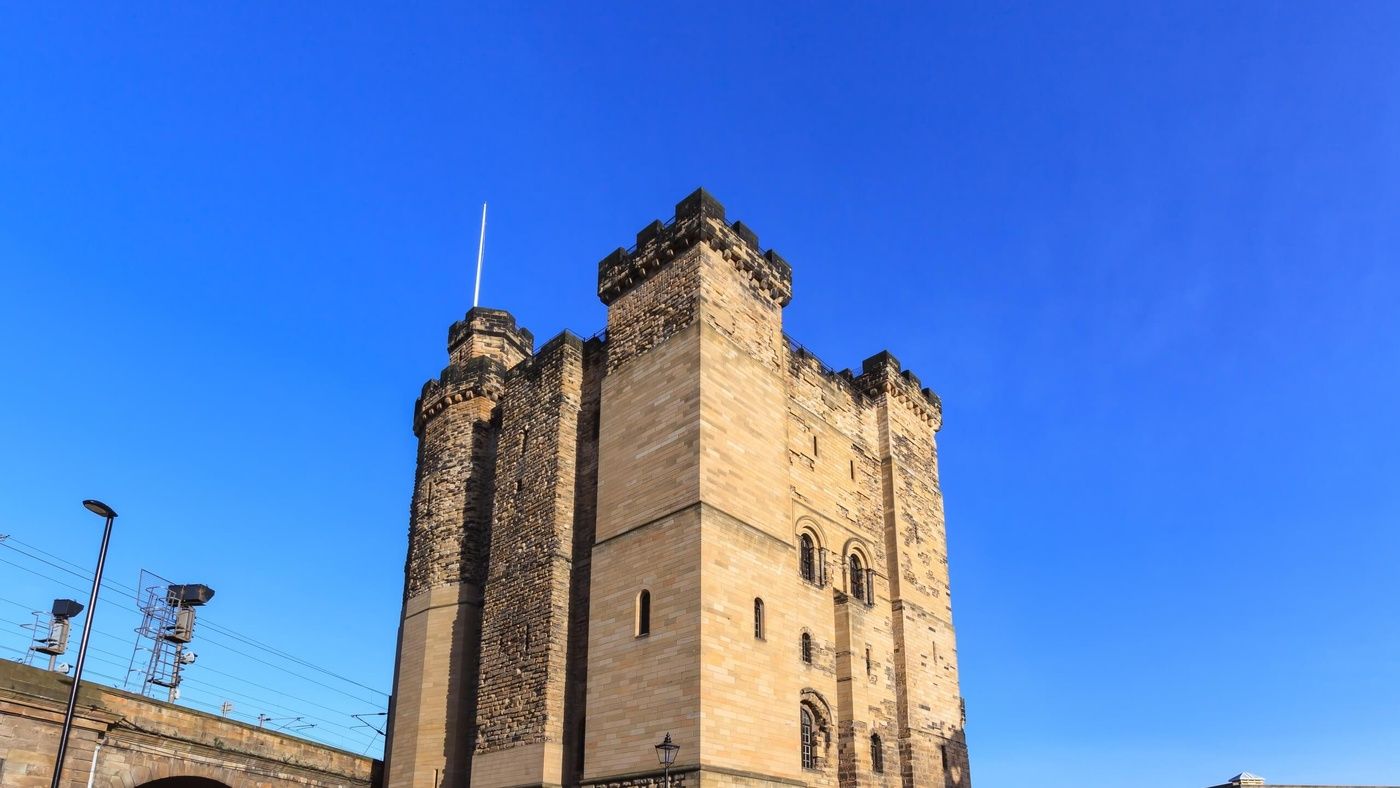 newcastle castle scaled 1