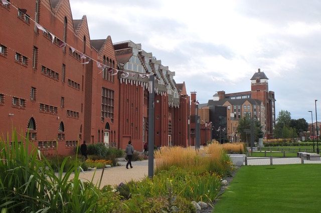 de montford university campus leicester