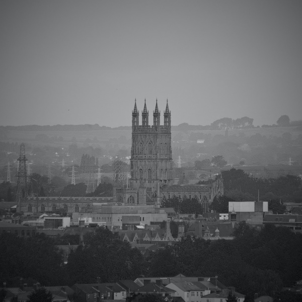 gloucester cathedral black and white