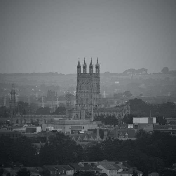 gloucester cathedral black and white