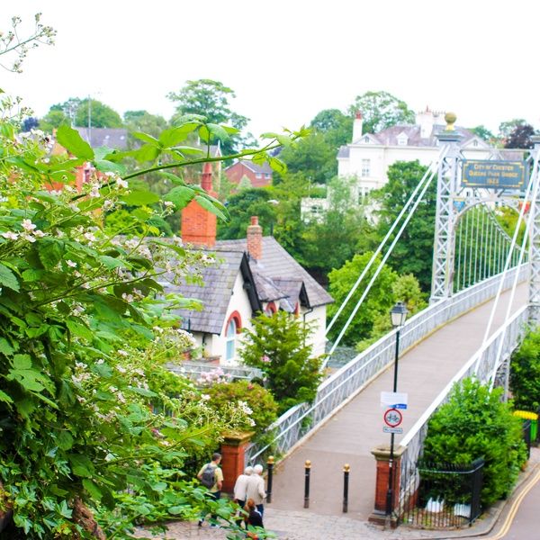 image of chester bridge