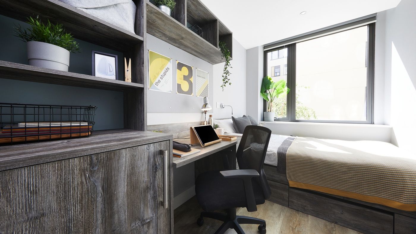 cardiff crown pl Standard Plus Two Bed Apt r041 42 MG 0583 JJ 1333 web 1