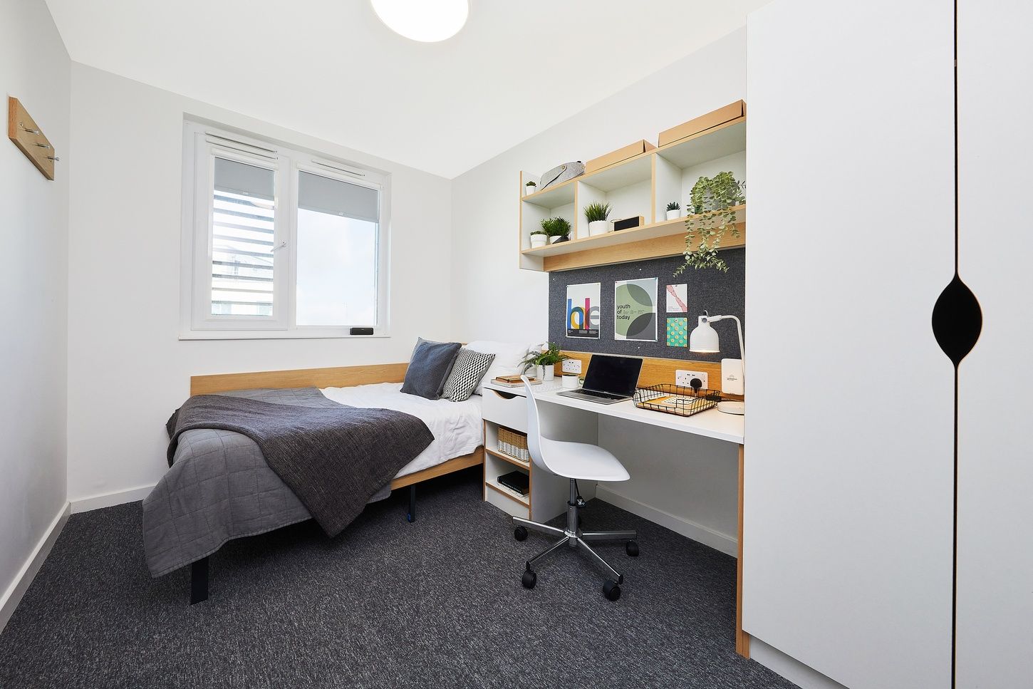 essex pastures ES Single MG 8265 RT JJ web