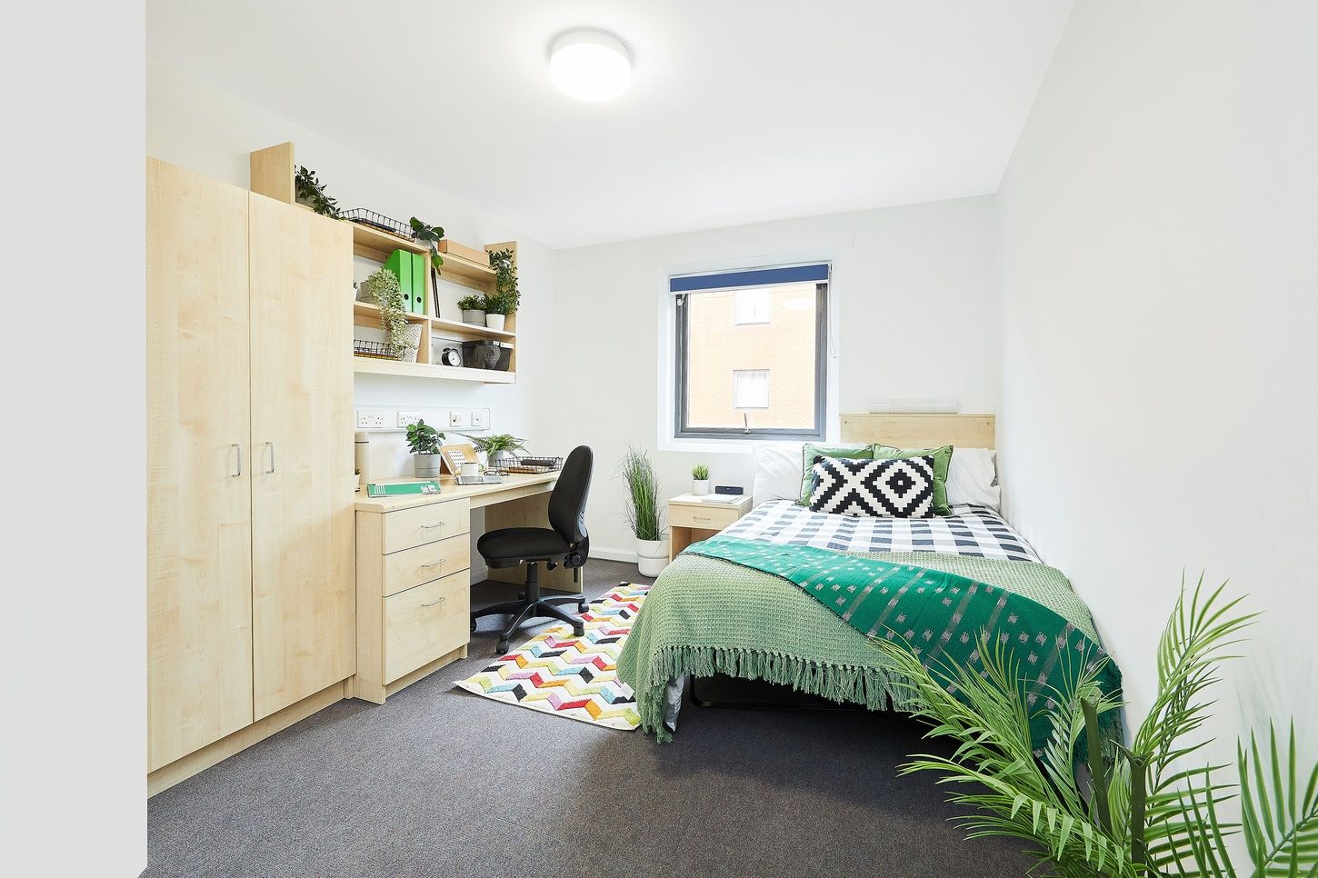 essex quays Sq2.5 Prem Room MG 8649 RT JJ web