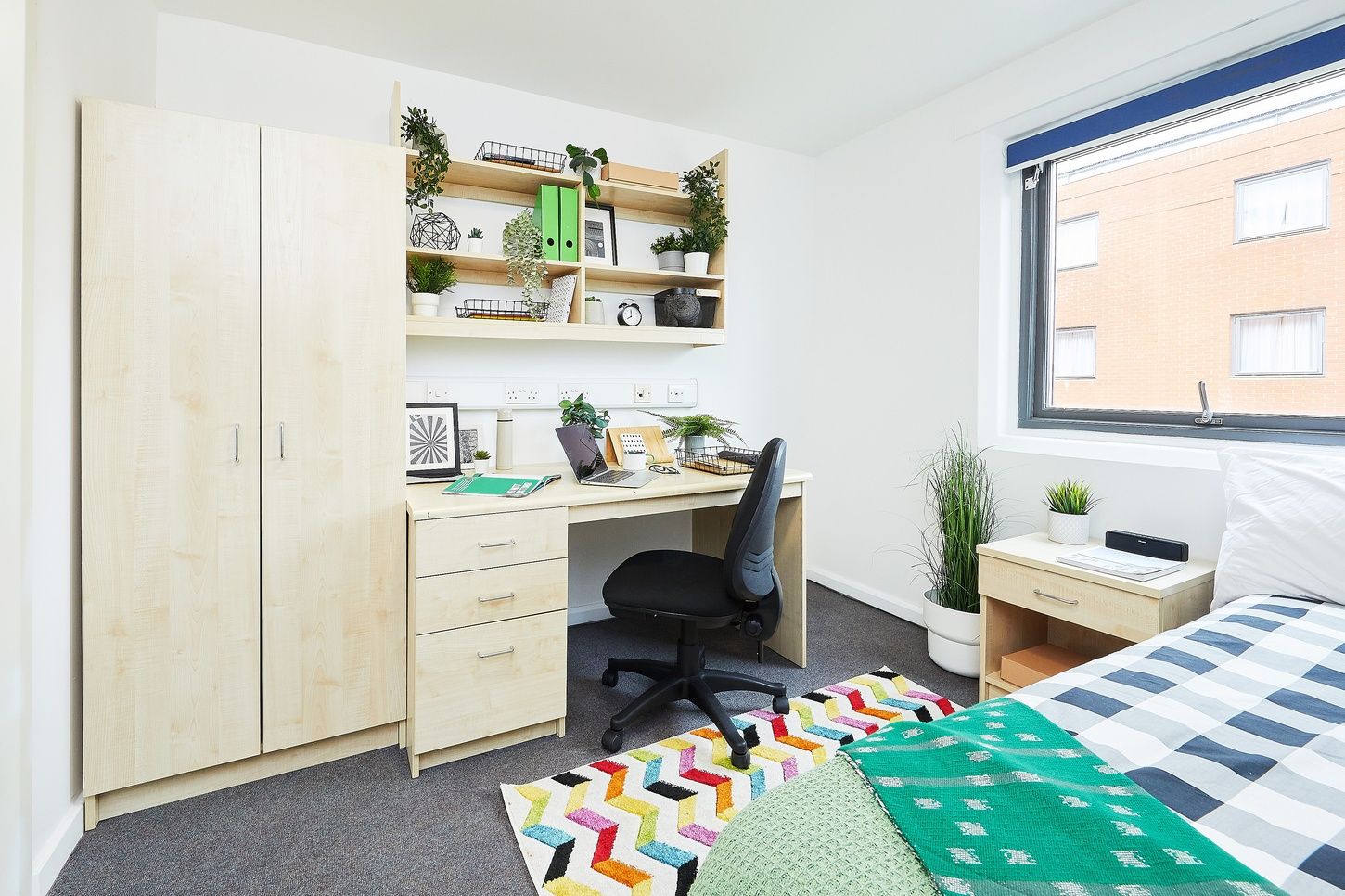 essex quays Sq2.5 Prem Room MG 8657 RT JJ web