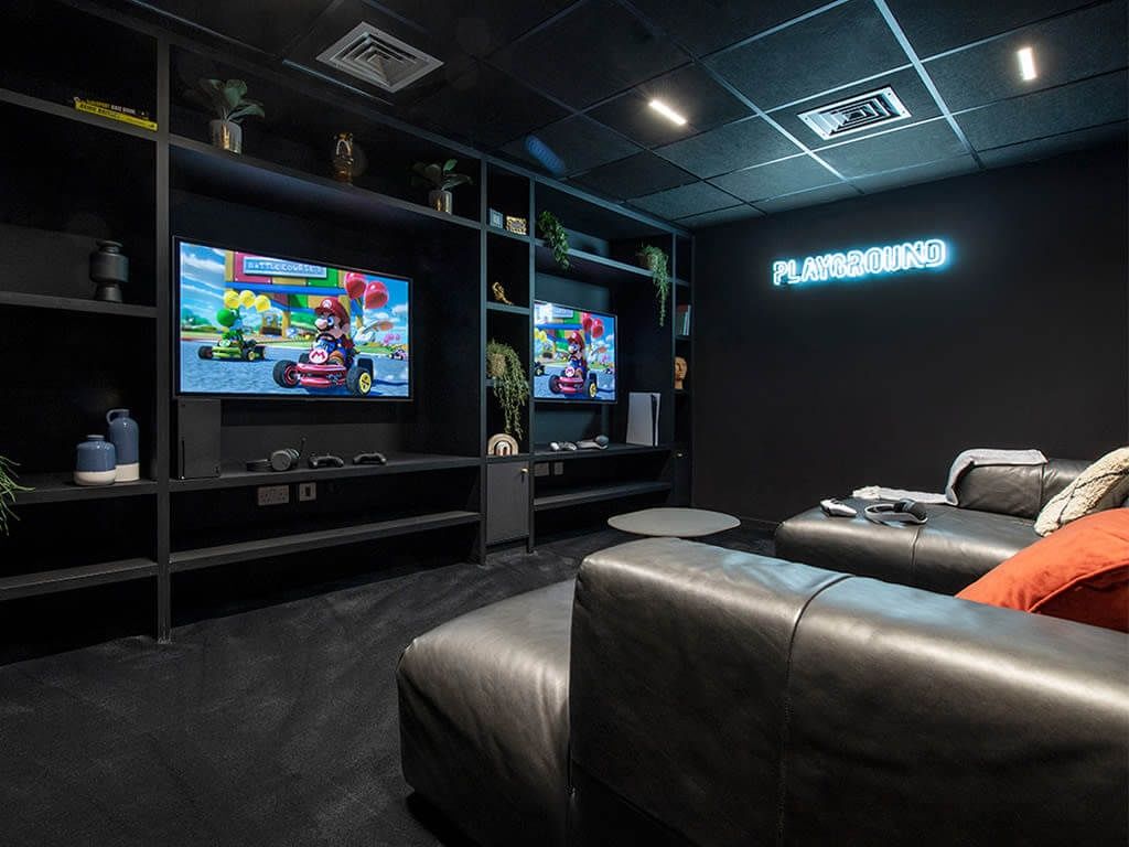 bridle works glasgow games room