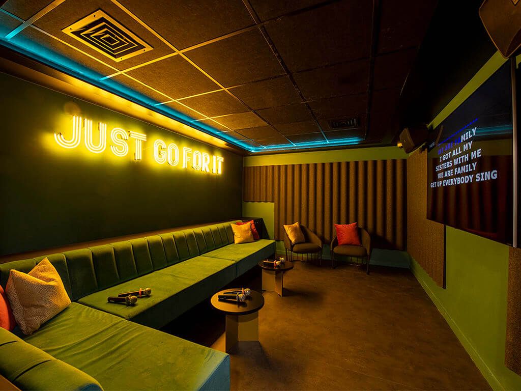 bridle works glasgow karaoke room