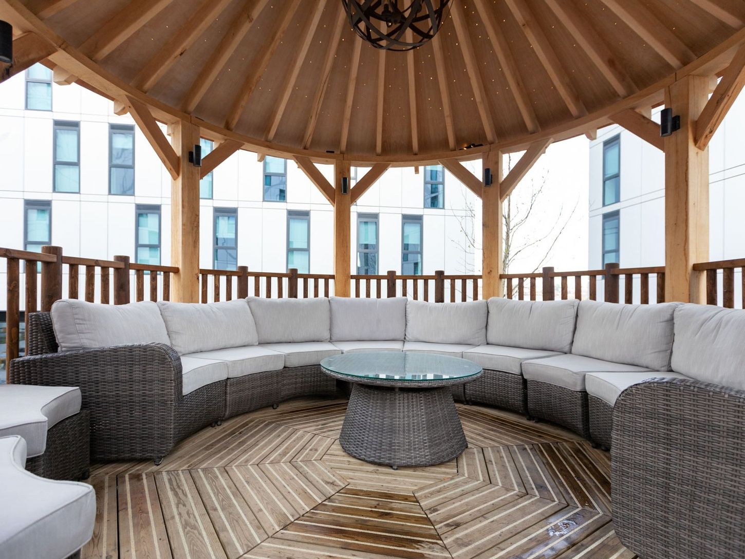 Pavilion Court Social Space7
